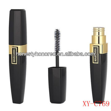 Beautiful empty plastic lip oil bottle cosmetic packaging supplies